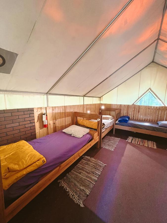 פיירבנקס Sven'S Basecamp Hostel מראה חיצוני תמונה