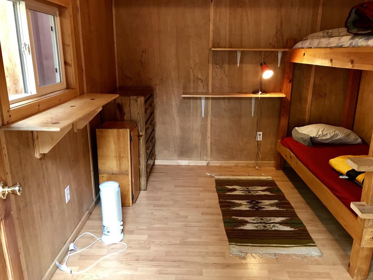פיירבנקס Sven'S Basecamp Hostel מראה חיצוני תמונה