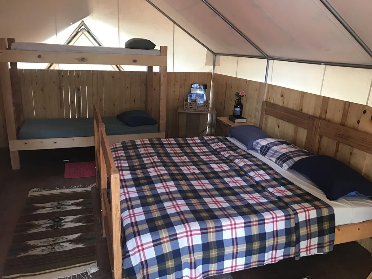 פיירבנקס Sven'S Basecamp Hostel מראה חיצוני תמונה