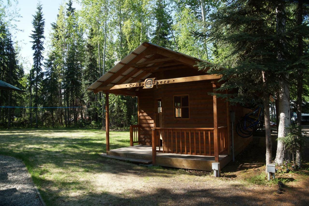 פיירבנקס Sven'S Basecamp Hostel מראה חיצוני תמונה