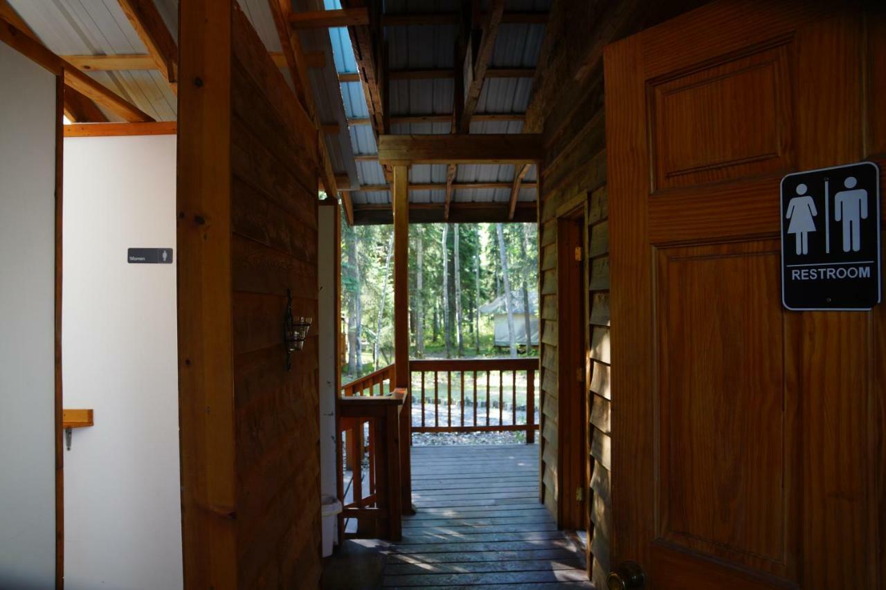 פיירבנקס Sven'S Basecamp Hostel מראה חיצוני תמונה