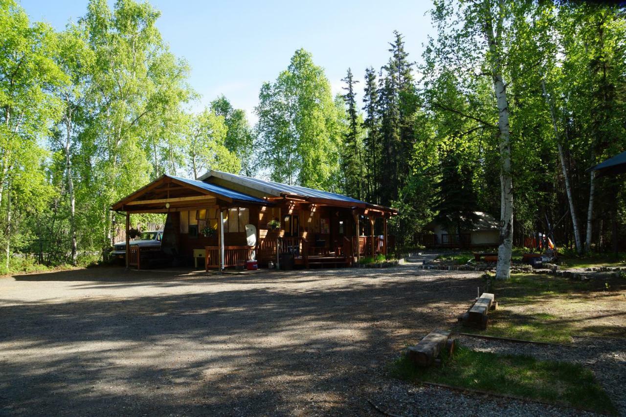 פיירבנקס Sven'S Basecamp Hostel מראה חיצוני תמונה